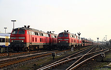 Marschbahn, 218 386 und 218 363 im Bahnhof Westerland
