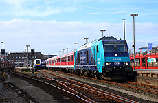 Marschbahn, 245 207 mit n-Wagenzug im Bahnhof Westerland