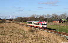 VT71 der neg bei Maasbüll auf der neg-Strecke Niebüll - Dagebüll