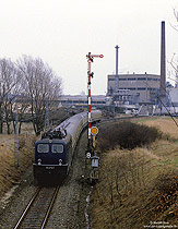 110 279 mit D2170 Frankfurt - Kiel mit Formsignal bei Horn Bad Meinberg