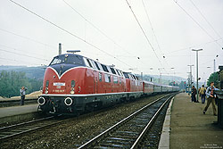 Abschiedsfahrt der Baureihe 220 mit V200 007 beim Fotohalt in Brackwede
