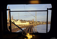 Ende Januar 1995 führte der Rhein derart Hochwasser, dass das Wasser im ehemaligen Bahnhof Fahr Ihrlich zwischen den Gleisen stand. Normalerweise liegt der Wasserstand hier etwa 10 Meter (!) unterhalb der Schienenoberkante!