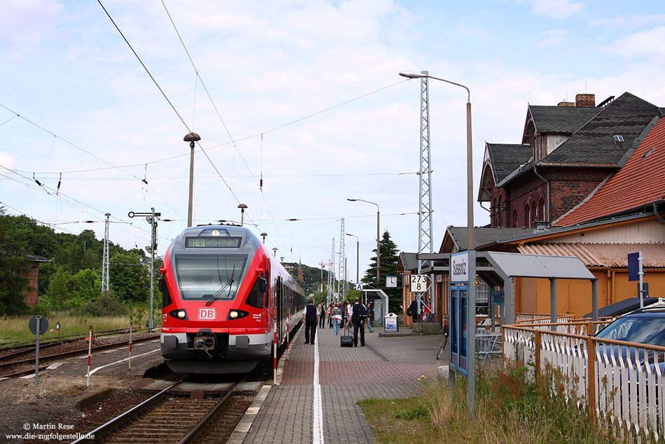429 026 als RE33258 (Sassnitz – Lietzow) im Bahnhof Sassnitz. 11.7.2009