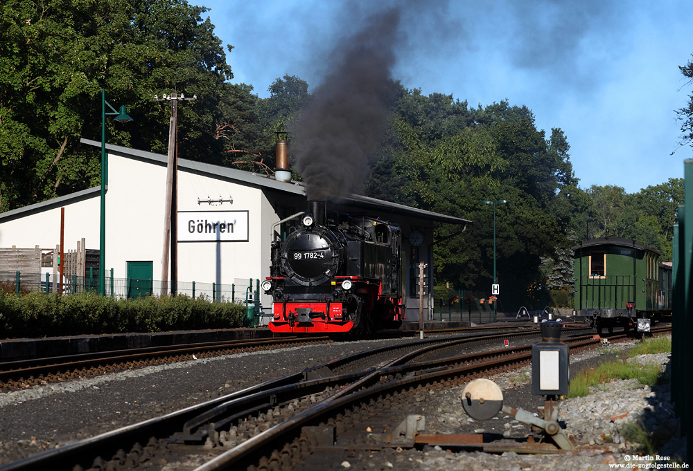 99 1782 rangiert im Bahnhof Göhren auf Rügen