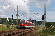 Auf dem Weg als RE13010 (Sassnitz – Rostock) hat der 429 027 soeben den Abzweigbahnhof Lietzow verlassen. 14.8.2012
