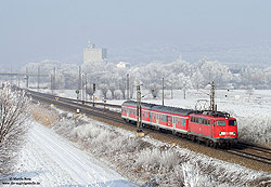 110 343 mit dem 440-Ersatzzug RB 39179 (Treuchtlingen - Augsburg) nahe Donauwörth