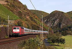 Am 14.10.2011 fährt die 181 213 mit dem IC134 bei Müden nach Luxemburg