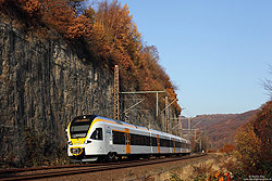 Am 9.11.2011 hat der ET7.10 als ERB20220 nach Venlo soeben Ennepetal verlassen.