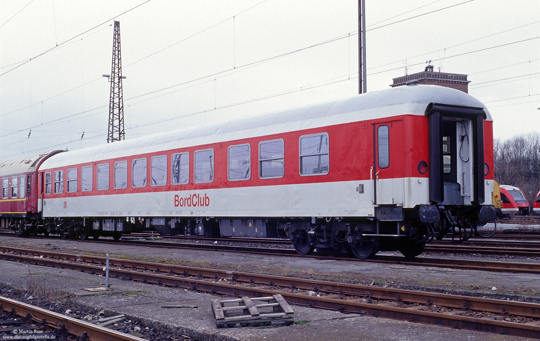 Bord-Club WGmz 820 (61 80 89-90 670-4) in Dortmund Bbf