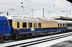 ADmh 56  (56 80 81-80 002-7) der „Rheingold-Zug Betriebsgesellschaft mbH“ in Hamm/Westf