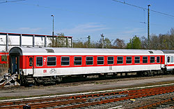 Halberstädter IC-Abteilwagen Bomz 236.3 (50 80 21-90 501-4) in Dortmund Bbf