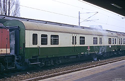 Reko-Gepäckwagen Dgs 950.1 (51 80 95-40 237-7) in Potsdam Stadt