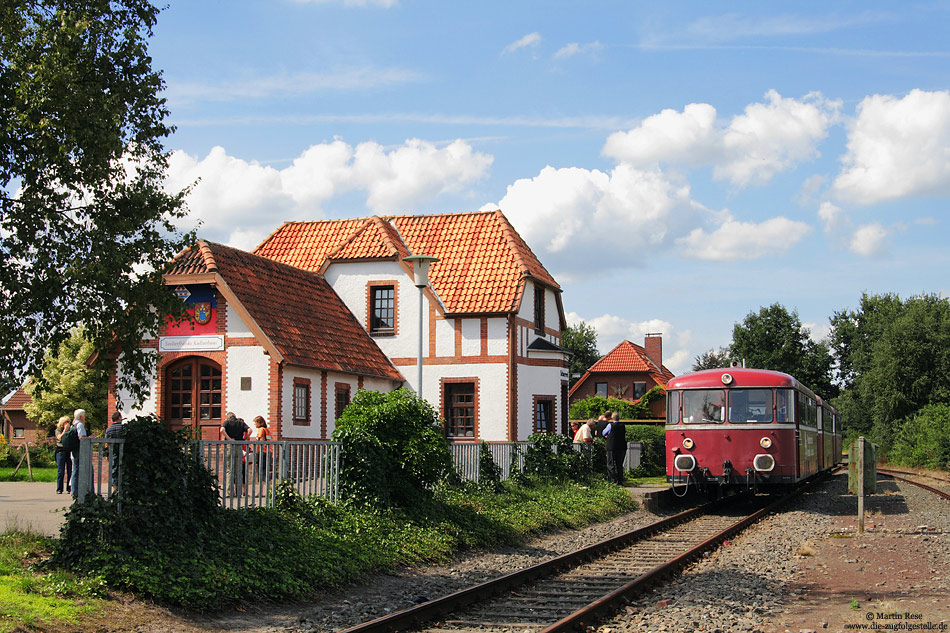 Schienenbus der Museumseisenbahn Ammerland Baßel Saterland in Scharrel