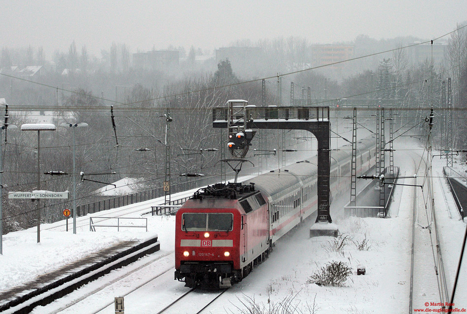 120 147 mit Leerreisezug nach Dortmund bei Wuppertal Sonnborn