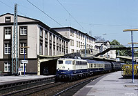 110 440 mit E3124 in Wuppertal Elberfeld