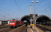145 045 mit RE10418 im Bahnhof Hagen Hbf