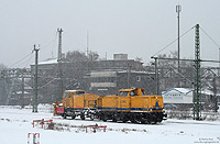 212 306 von Deutsche Bahn Gleisbau, fotografiert in Wuppertal Oberbarmen im Schnee