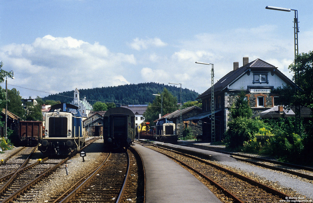 211059 beim Umsetzen im Bahnhof Grafenau