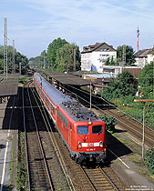 141 290 mit RB12485 im Bahnhof Dortmund Hörde