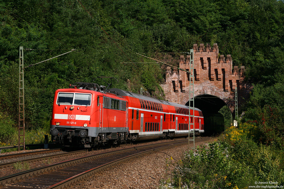 111 127 mit RE4342 nahe Weidenthal