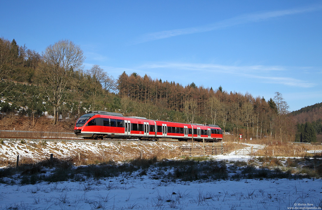 644 029 als RB10758 zwischen Brunskappel und Wulmeringhausen 