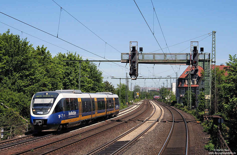 Als NWB75591 fährt der VT707 bei Bielefeld Hbf nach Osnabrück, 1.5.2011
