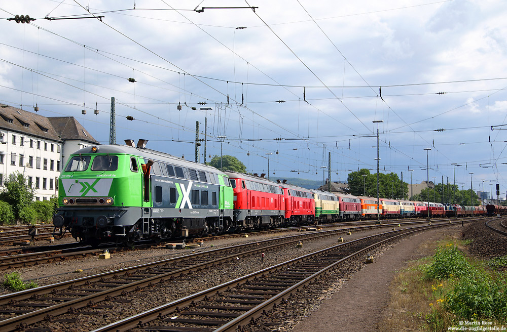 225 073 mit V160-Lokzug in Koblenz Lützel beim Sommerfest des DB-Museums