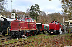 V65 001 und 212 077 der Dampflokfreunde Osnabrück im Zechenbahnhof Piesberg