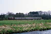 212 374 mit drei Silberlinge bei Hämmern auf dem Weg nach Remscheid Lennep