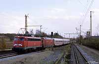 110 359 mit IC431 nach Norddeich Mole im Bahnhof Norden