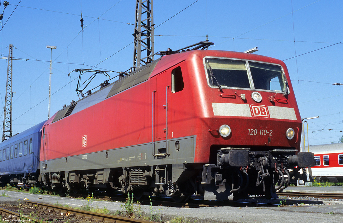 120 110 in verkehrsrot in Dortmund Bbf