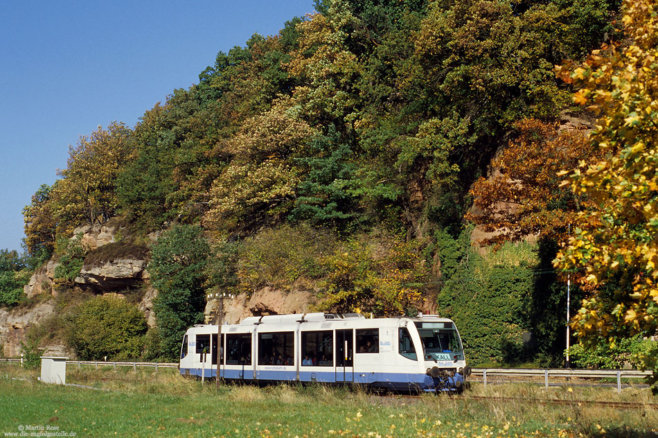 auf der Oleftalbahn, VT6.001 der Dürener Kreisbahn kurz vor Kall