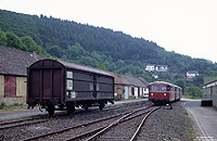 Schienenbus auf der Westeifelstrecke im Bahnhof Neuerburg, Foto Dietmar Fiedel