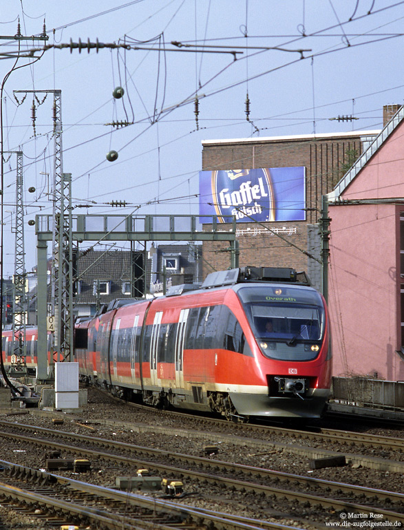 644 023 als RB auf der S-Bahnstammstrecke in Köln Hbf