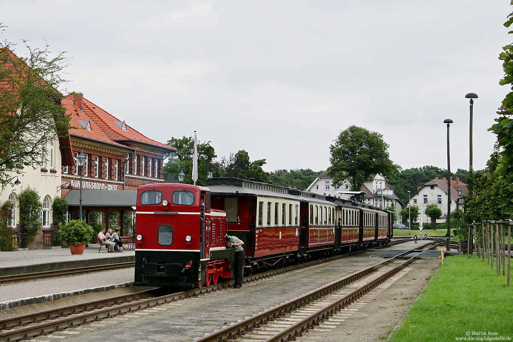 199.015 des Vereins zur Traditionspflege des Molli im Bahnhof Kühlungsborn West