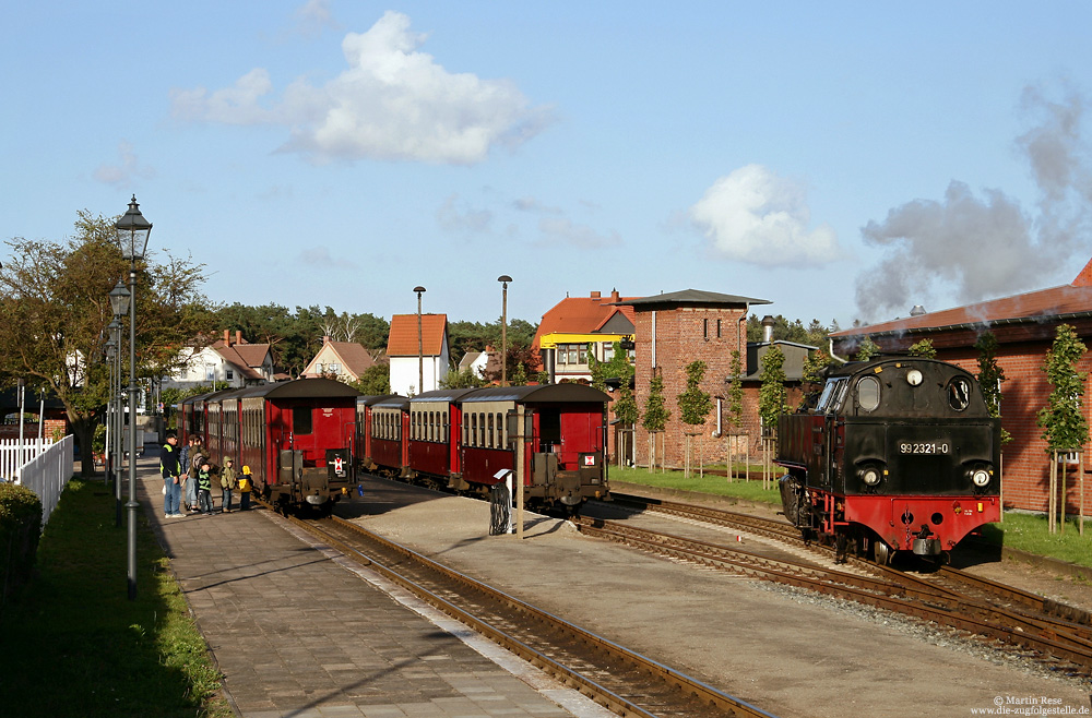 99 2321 im Bahnhof Kühlungsborn West