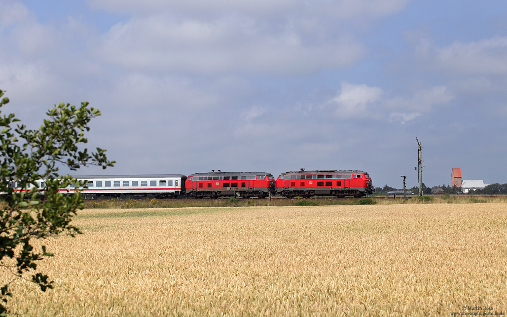 Marschbahn, 628 376 mit Syltshuttle bei Keitum