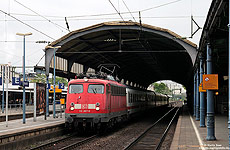 113 267 vor der Bahnhofshalle in Bonn Hbf