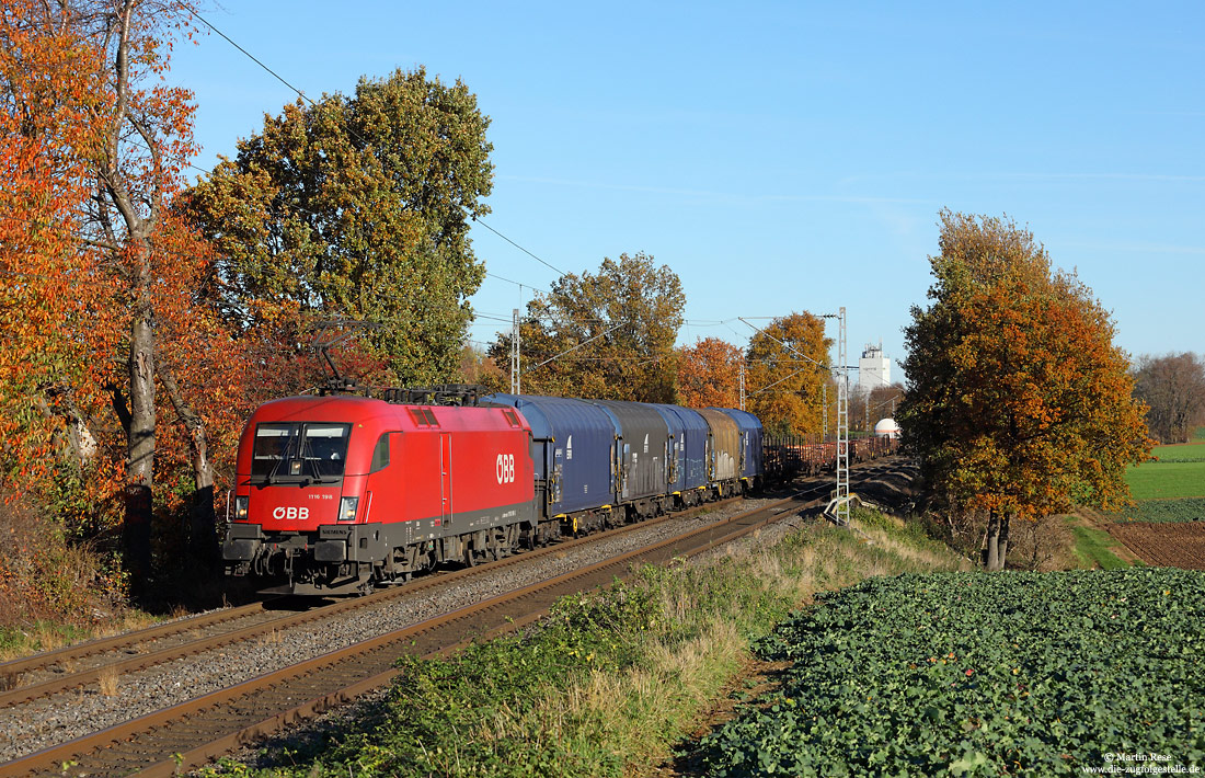 1116 198 bei Lindern im herbstlichen Grenzland