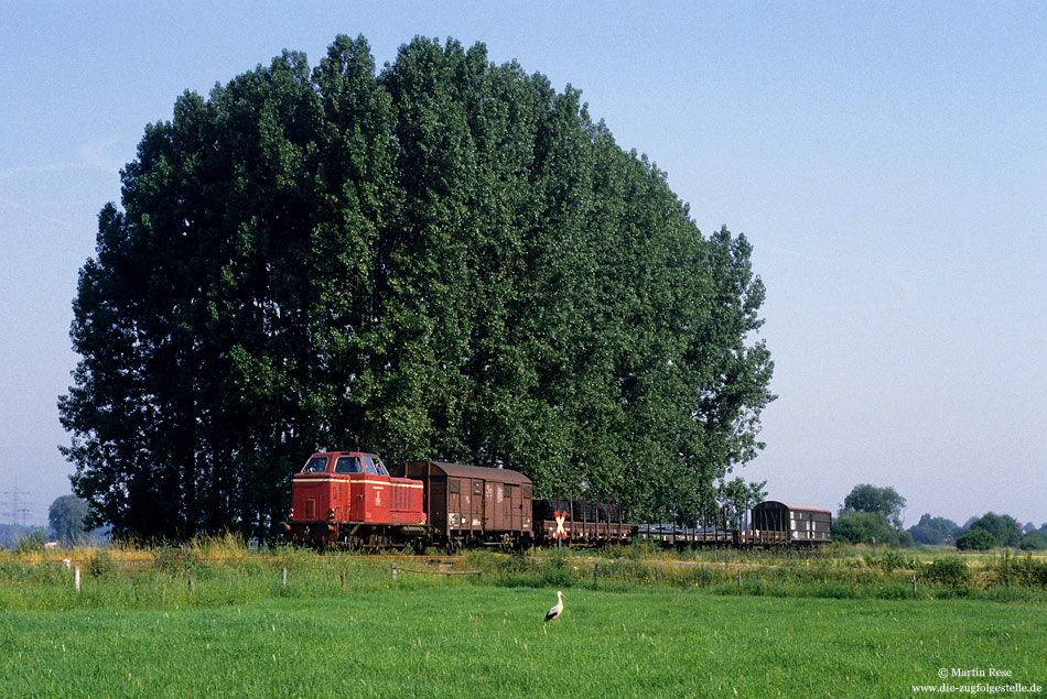 Zwischen Bohmte und Wehrendorf fährt die DL1 der Wittlager Kreisbahn nach Preuß Oldendorf